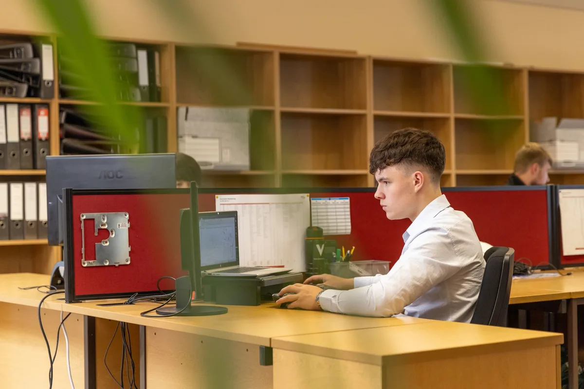 Digiturk kamu personeli kampanyasından yararlanan memur